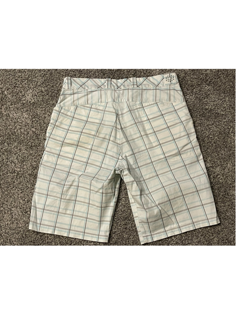 Puma Plaid Flat Front Plaid Shorts, Size 32, 10” Inseam - Picture 2 of 5